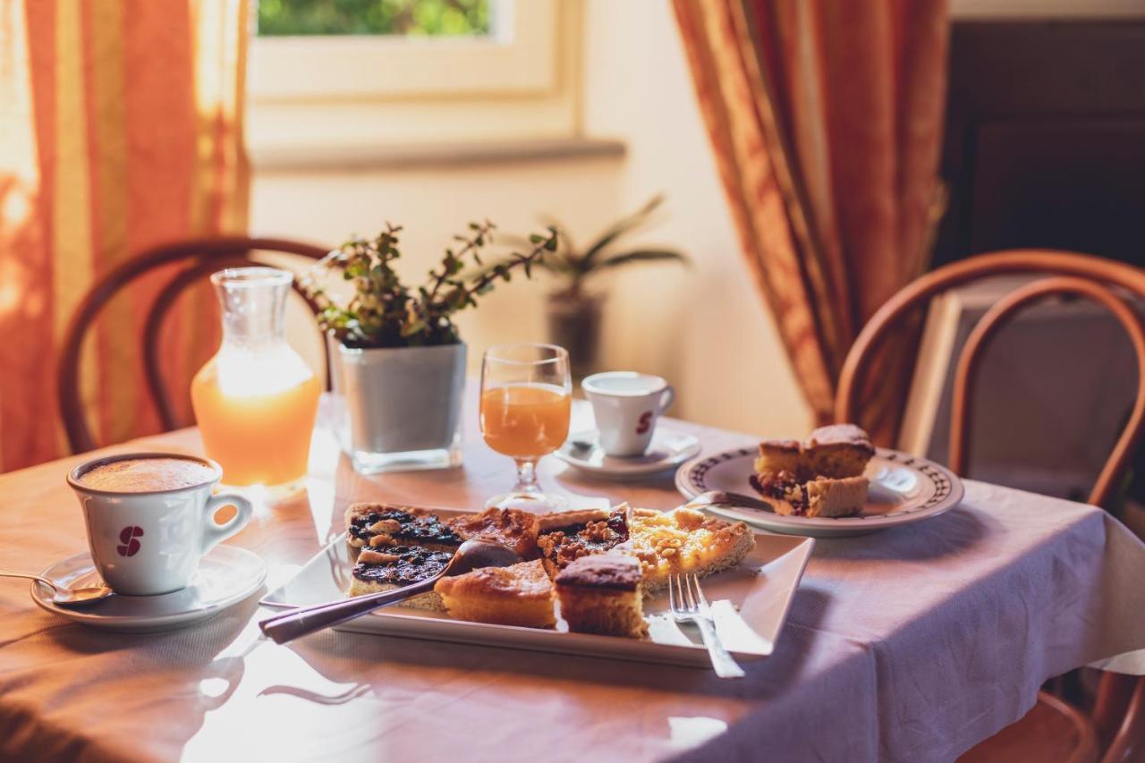 Albergo Ristorante Pasqui Rocca San Casciano 외부 사진